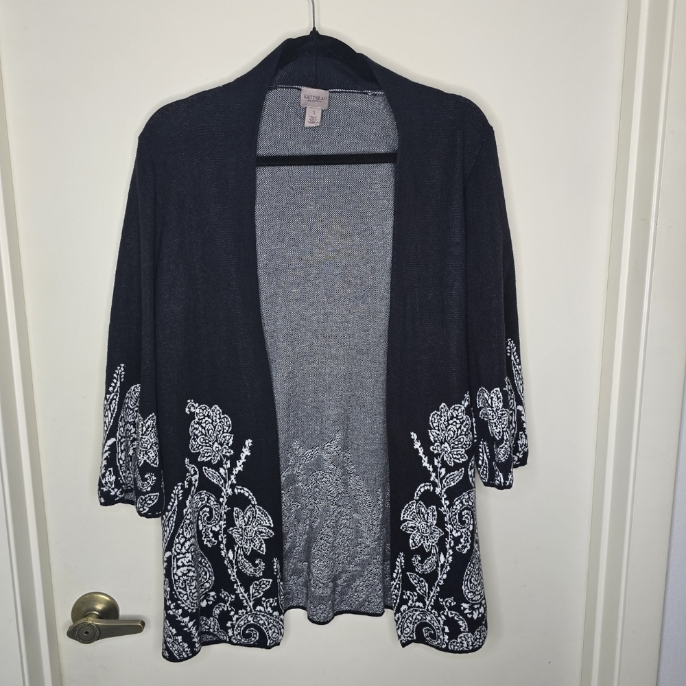 Chico's Black and White Floral Cardigan Sweater Chico's Size 1 Small